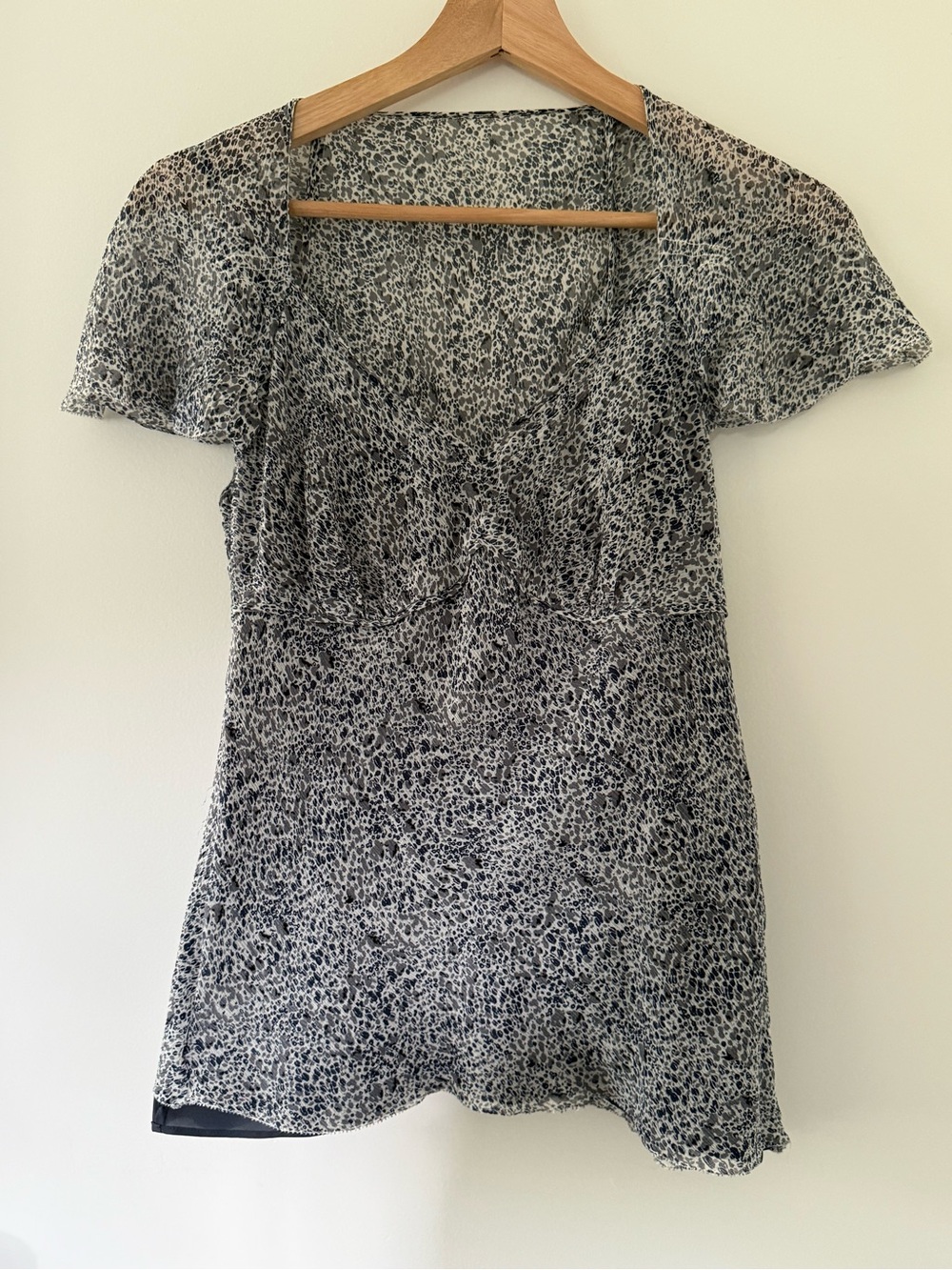 Ann Taylor Silk Speckled Pattern Cap Sleeve Flowy A-line Top